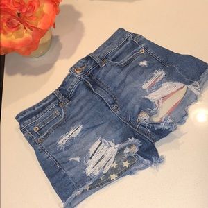 American Eagle red white and blue shorts